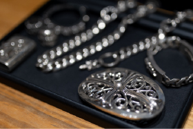 クロムハーツ買取査定サービス 画像